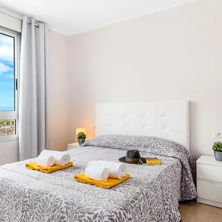 Appartement A31 Amazing 2 Bedroom With Terrace And Pool