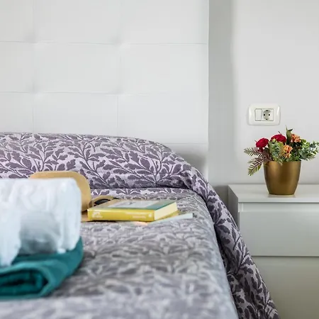 Appartement A31 Amazing 2 Bedroom With Terrace And Pool