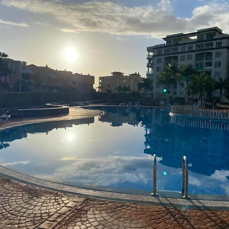 Appartement A31 Amazing 2 Bedroom With Terrace And Pool